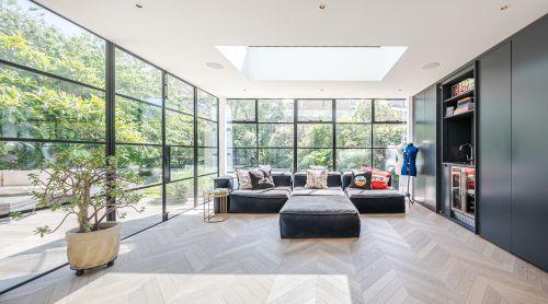 living area in large family home in London available to hire for photoshoots and filming TV ads